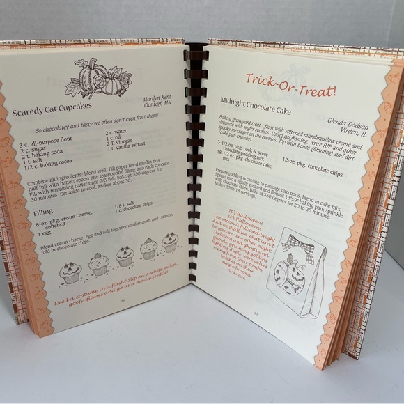 Gooseberry Patch Flavors of Fall Cookbook - Picture 5 of 5